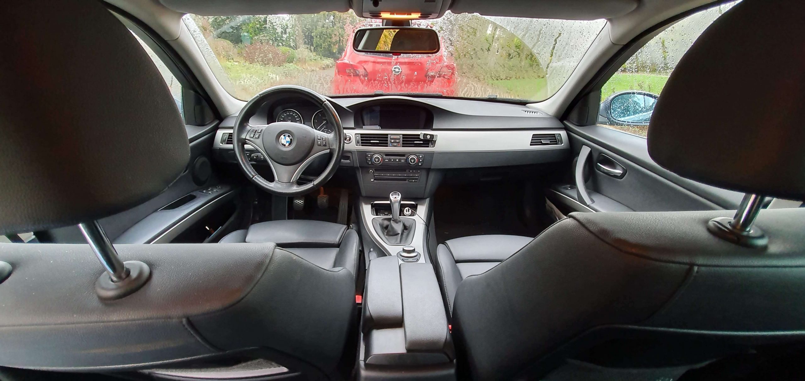 interieur reinigen van de auto